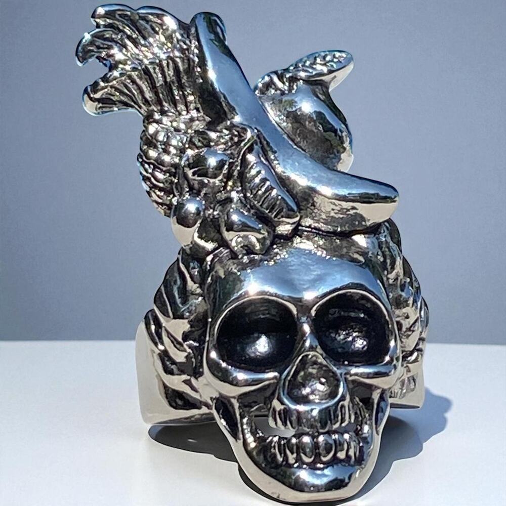 Silver Stainless Steel Skull Ring With Fruit Hat Size 10
